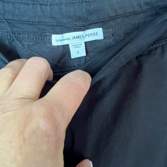 James Perse Women's Cotton Cropped Rolled Pull-On Cargo Parachute Pants Black 3 - Picture 7 of 9